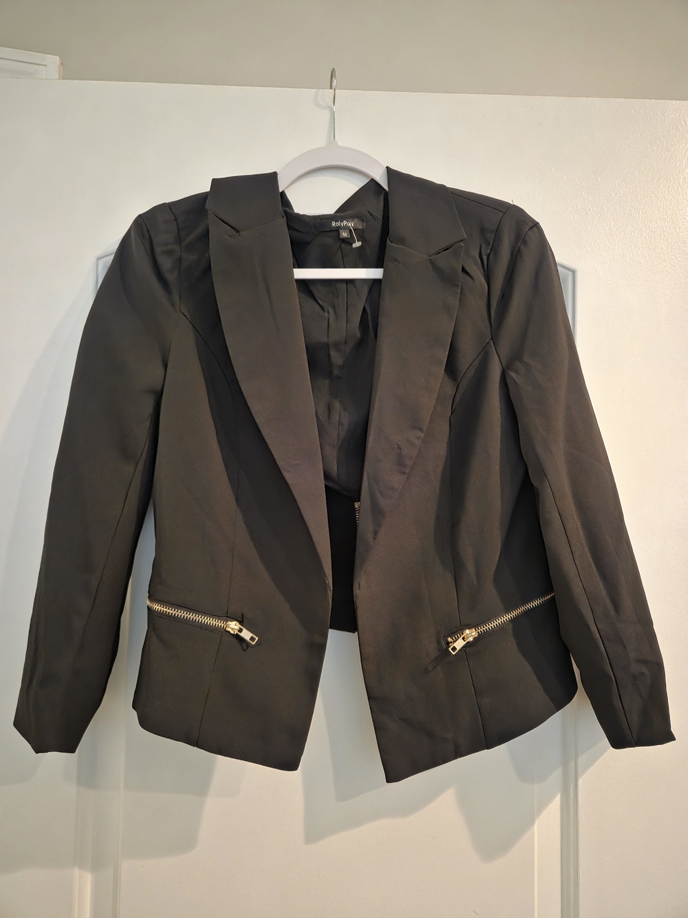 Women's Black Zip-Pocket Blazer Jacket